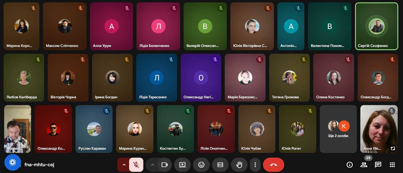 3photo 2025-12-01 21-23-36