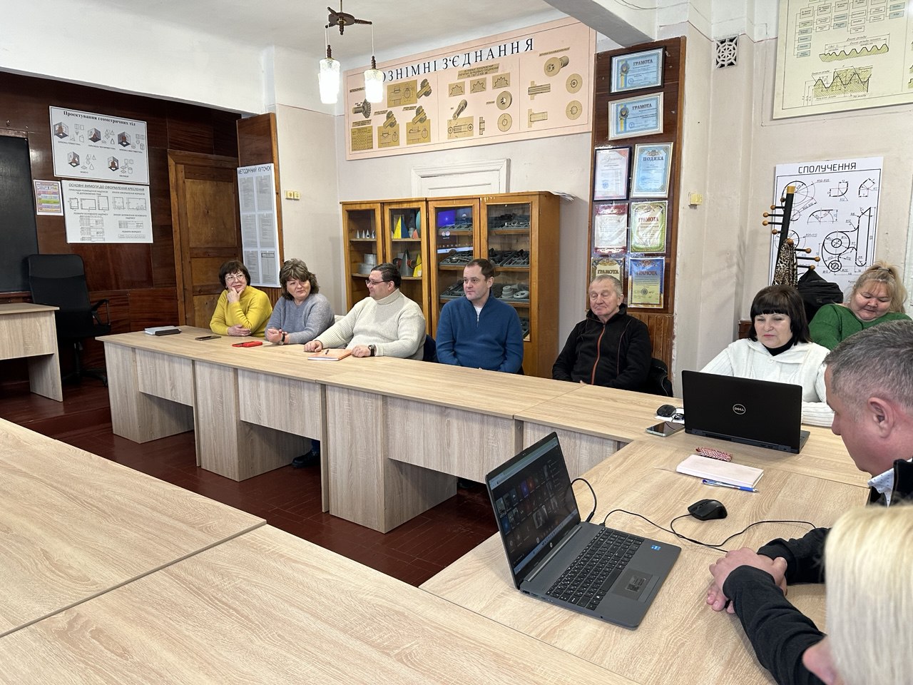 4photo 2026-02-12 11-59-46